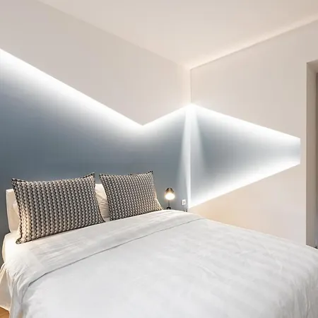 Innovative 2-br Futuristic Flat In Ladadika * Салоники